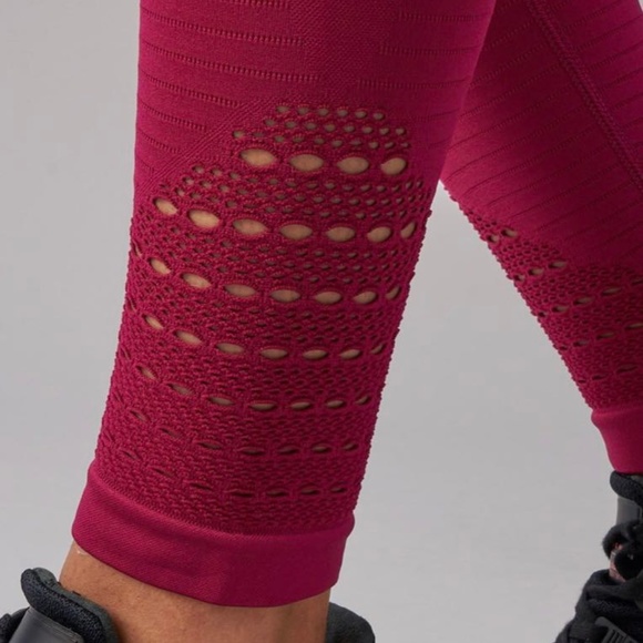 Gymshark Energy High Waisted Leggings Beet, XS - Picture 6 of 8
